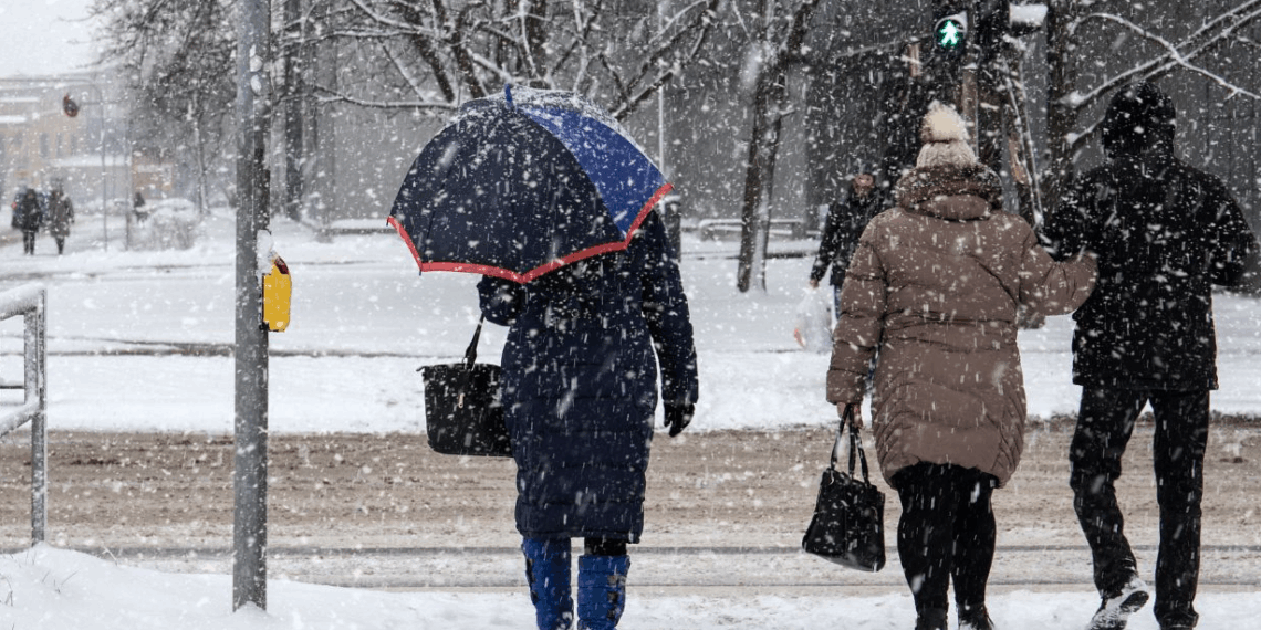 Météo : de la neige pour la Saint-Silvestre le 31 décembre ? "Un scénario hors norme" attendu pour le Réveillon du Nouvel an 3 Météo : de la neige pour la Saint-Silvestre le 31 décembre ? "Un scénario hors norme" attendu pour le Réveillon du Nouvel an Météo : de la neige pour la Saint-Silvestre le 31 décembre ? « Un scénario hors norme » attendu pour le Réveillon du Nouvel an