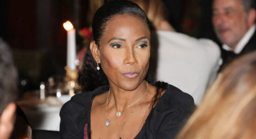 Christine Kelly victime d'une fausse couche : "Ça m'a coûté un divorce...", son aveu choc 6 Christine Kelly victime d'une fausse couche : "Ça m'a coûté un divorce...", son aveu choc Christine Kelly victime d’une fausse couche : « Ça m’a coûté un divorce… », son aveu choc