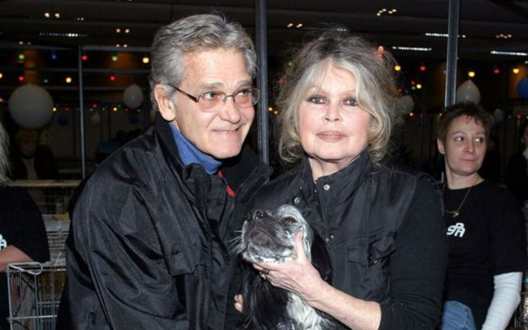 Brigitte Bardot mariée à Bernard d’Ormale : leur rencontre doit beaucoup à Jean-Marie Le Pen, et voici pourquoi 2 Brigitte Bardot mariée à Bernard d’Ormale : leur rencontre doit beaucoup à Jean-Marie Le Pen, et voici pourquoi Capture decran 2025 12 31 145137