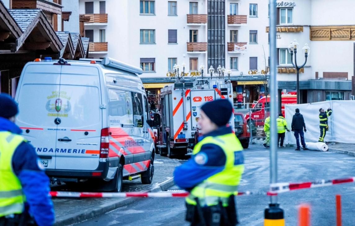Explosion d'un bar pendant la soirée du Nouvel an, des dizaines de victimes 4 Explosion d'un bar pendant la soirée du Nouvel an, des dizaines de victimes Capture decran 2026 01 02 125051