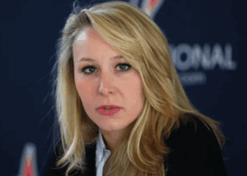 Marion Maréchal fait une grande annonce : “Ces mots résonnent encore en moi…” 13 Marion Maréchal fait une grande annonce : “Ces mots résonnent encore en moi…” Marion Maréchal fait une grande annonce : “Ces mots résonnent encore en moi…”