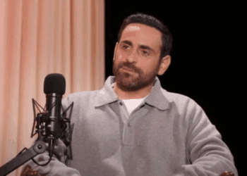 "J'ai compris qu'il y avait un problème" : Camille Combal a récemment découvert qui lui manquait un organe vital 17 "J'ai compris qu'il y avait un problème" : Camille Combal a récemment découvert qui lui manquait un organe vital « J’ai compris qu’il y avait un problème » : Camille Combal a récemment découvert qui lui manquait un organe vital