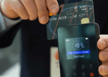 Une arnaque au paiement sans contact très inquiétante a été signalée en France par l’UFC-Que Choisir!