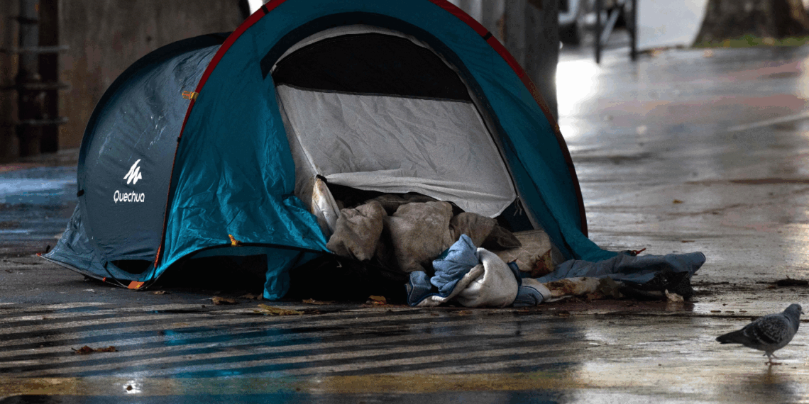 LFI appelle à réquisitionner les millions de logements vides pour protéger les SDF durant cette vague de grand froid