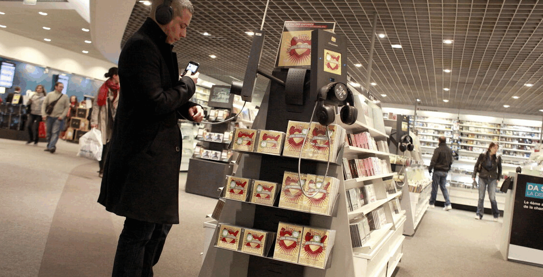 Nouveaux artistes, produits dérivés… Comment les Enfoirés luttent contre la chute des ventes