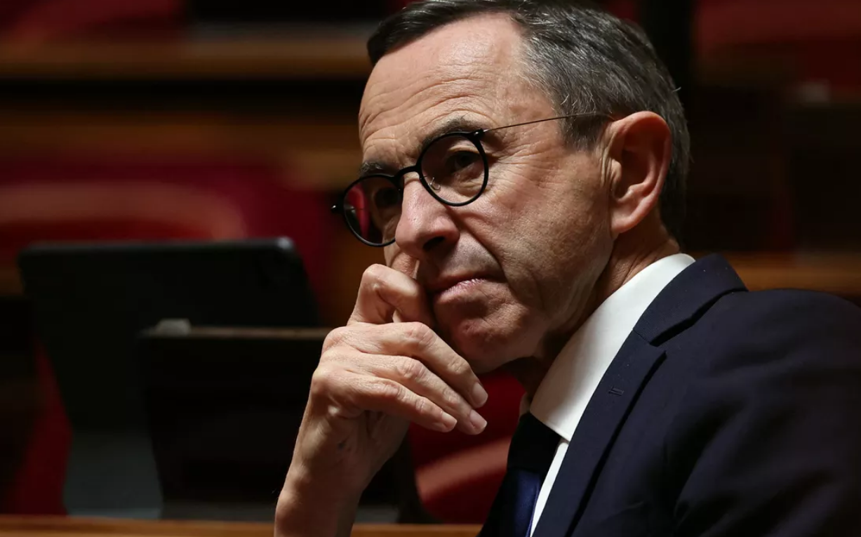 Sortir des 35 heures, remplacer le RSA par un RIA, durcir l’assurance-chômage... Bruno Retailleau dévoile ses propositions économiques 2 Sortir des 35 heures, remplacer le RSA par un RIA, durcir l’assurance-chômage... Bruno Retailleau dévoile ses propositions économiques Capture decran 2026 01 07 185031