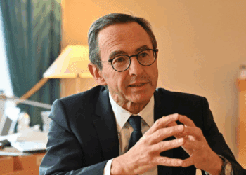 Sortir des 35 heures, remplacer le RSA par un RIA, durcir l’assurance-chômage… Bruno Retailleau dévoile ses propositions économiques