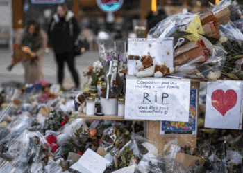 Incendie à Crans-Montana: l&rsquo;avocat de plusieurs familles de victimes demande l’arrestation des gérants du bar