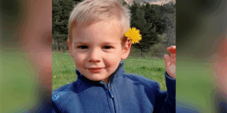 Disparition du petit Emile : l’enfant a tenté « d’échapper » plusieurs fois à « l'autorité » de son grand-père, « Il n’arrêtait pas de dire… » 1 Disparition du petit Emile : l’enfant a tenté « d’échapper » plusieurs fois à « l'autorité » de son grand-père, « Il n’arrêtait pas de dire… » Capture decran 2026 01 08 200338