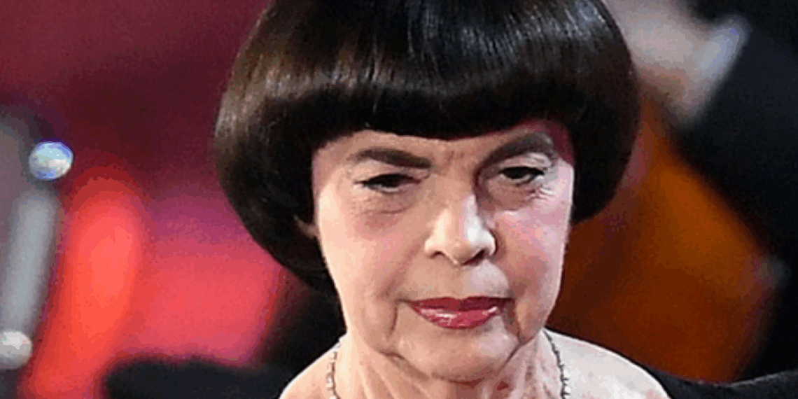 Mireille Mathieu, richissime en 2026 : voici le montant INDECENT qu'elle touche à 79 ans 3 Mireille Mathieu, richissime en 2026 : voici le montant INDECENT qu'elle touche à 79 ans Mireille Mathieu, richissime en 2026 : voici le montant INDECENT qu’elle touche à 79 ans