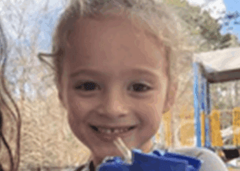 Jonathan, 4 ans, retrouvé sans vie peu après le nouvel An : les éléments troublants révélés par l’autopsie