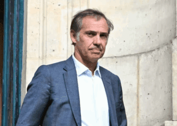 « On touche le fond des toilettes »: Paul Belmondo outré par la vente de faire-part de décès sur Vinted