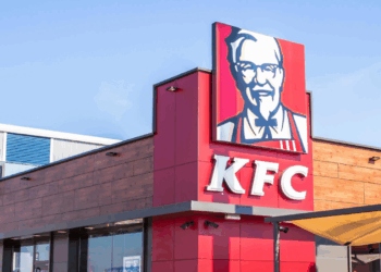 KFC passe au 100% halal dans plusieurs restaurants: « Sans le savoir vous mangez halal, c&rsquo;est moins cher »