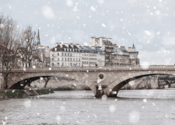 La Seine gelée, -20 °C à Paris, de la neige et du verglas : l&rsquo;arrivée de cette « vague de froid polaire » inquiète les scientifiques