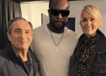 Laeticia Hallyday et Serge Varsano : ce dîner discret avec Nicolas Sarkozy et Carla Bruni aux allures de retrouvailles