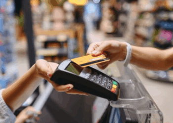 Vous utilisez le mode de paiement sans contact? Attention à l&rsquo;arnaque au morceau de scotch