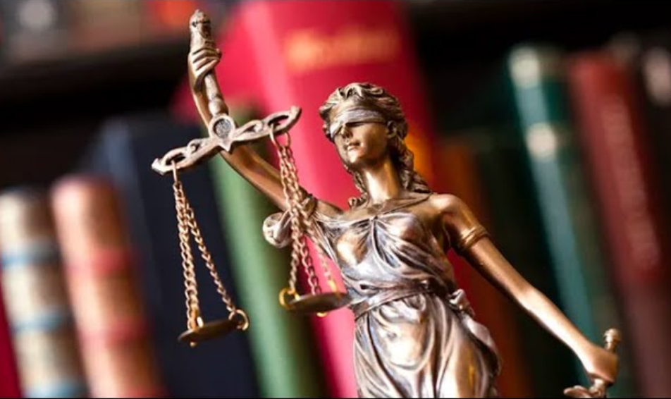 Justice saturée : des accusés de crimes pourraient être libérés sans procès en 2026