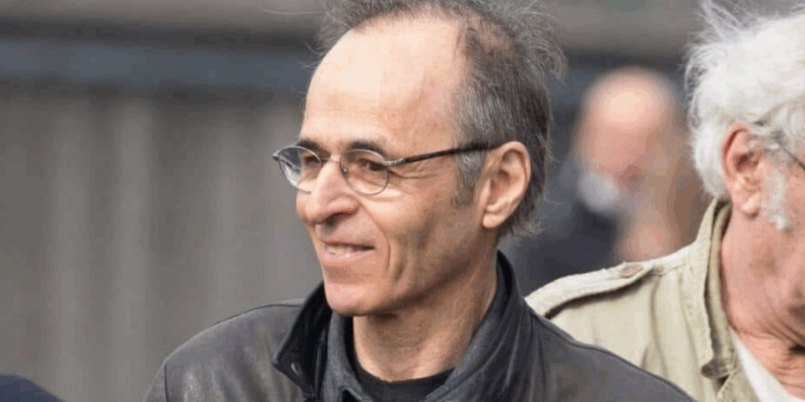 Jean-Jacques Goldman s&rsquo;en est allé : le chanteur de 74 ans a tiré sa révérence des Enfoirés, la vraie raison ENFIN dévoilée