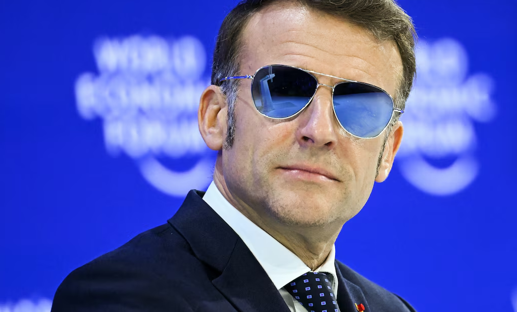 Catégorique, Emmanuel Macron prévient tous les Français et enfonce le clou : "Taper au portefeuille" 4 Catégorique, Emmanuel Macron prévient tous les Français et enfonce le clou : "Taper au portefeuille" Capture decran 2026 01 21 143048 1