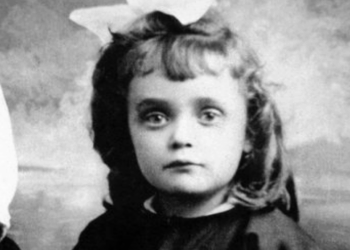 Presque personne ne reconnait cette célébrité française