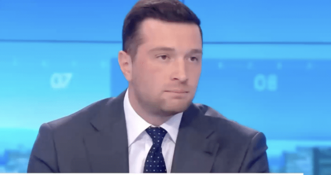« Madame Ferrari, je ne m’attendais pas du tout à votre question », Jordan Bardella pris de court sur sa vie sentimentale