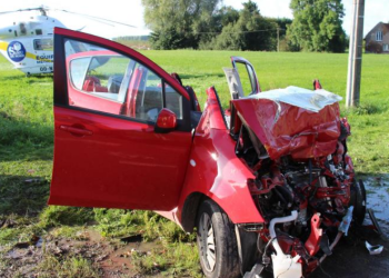Une collision entre deux voitures coûte la vie à une adolescente de 17 ans