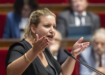 Le candidat LFI à la présidentielle sera choisi « en temps voulu » selon Mathilde Panot