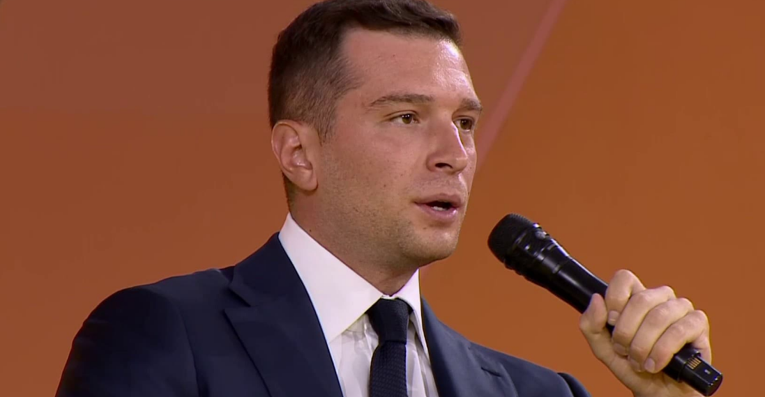 Face à Bardella, Lescure monte au front : « Il n’a jamais mis les pieds dans une entreprise »