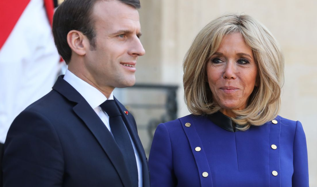 "Même la femme de Macron n'est pas au courant" : ce fiscaliste qui a "tout lâché pour devenir un frelon" fait une révélation sur le président 3 "Même la femme de Macron n'est pas au courant" : ce fiscaliste qui a "tout lâché pour devenir un frelon" fait une révélation sur le président Capture decran 2026 01 30 212040