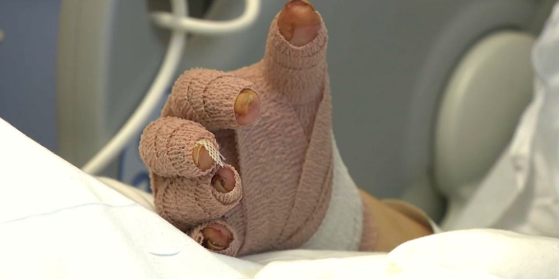 « On réentend les cris » : un mois après l’incendie de Crans-Montana, le témoignage poignant de Rose, une jeune victime de 18 ans