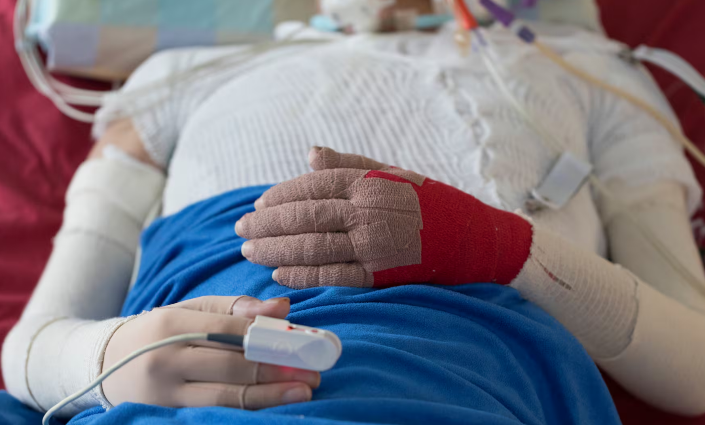 "On réentend les cris" : un mois après l’incendie de Crans-Montana, le témoignage poignant de Rose, une jeune victime de 18 ans 3 "On réentend les cris" : un mois après l’incendie de Crans-Montana, le témoignage poignant de Rose, une jeune victime de 18 ans Capture decran 2026 02 03 173207