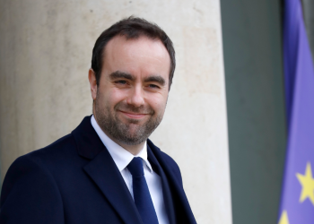 Sébastien Lecornu: « Ne parlez pas si vous… », cette règle stricte qui protège sa vie de couple si discrète