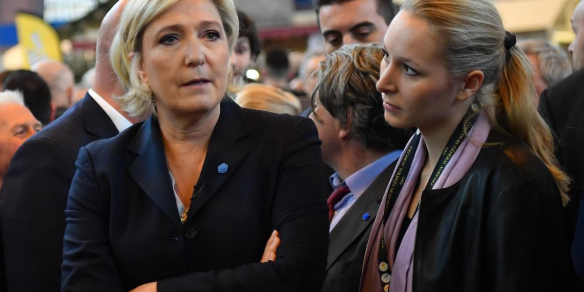 Marine Le Pen, sa lettre adressée au père adoptif de Marion Maréchal révélée : “Je te laisse ma place”
