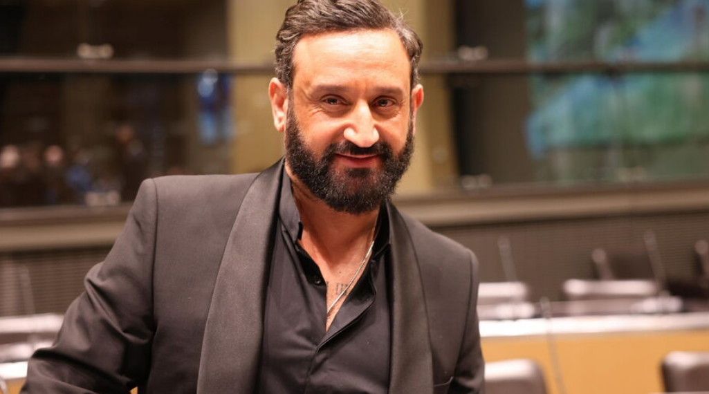 Cyril Hanouna attaqué à son domicile par trois hommes armés et cagoulés