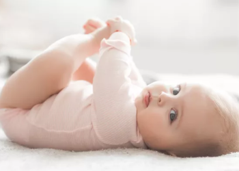 Pour relancer la natalité, le gouvernement va envoyer une lettre à tous les Français de 29 ans