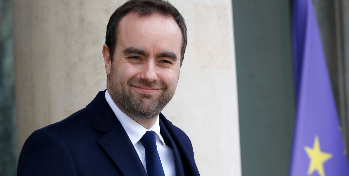 Immigration : Sébastien Lecornu réforme l’Aide médicale d’Etat pour les sans papiers
