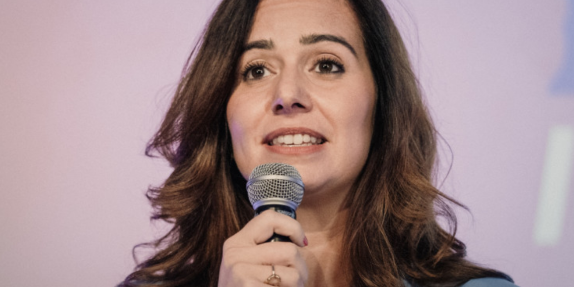 La candidate Reconquête à la mairie de Paris Sarah Knafo « prend comme une insulte qu&rsquo;on lui dise qu&rsquo;elle est d&rsquo;extrême droite »