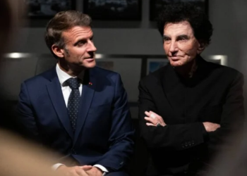 Jack Lang (86 ans) malmené après cette polémique : cette « marque d&rsquo;attention » de Brigitte Macron et d&rsquo;Emmanuel à son égard