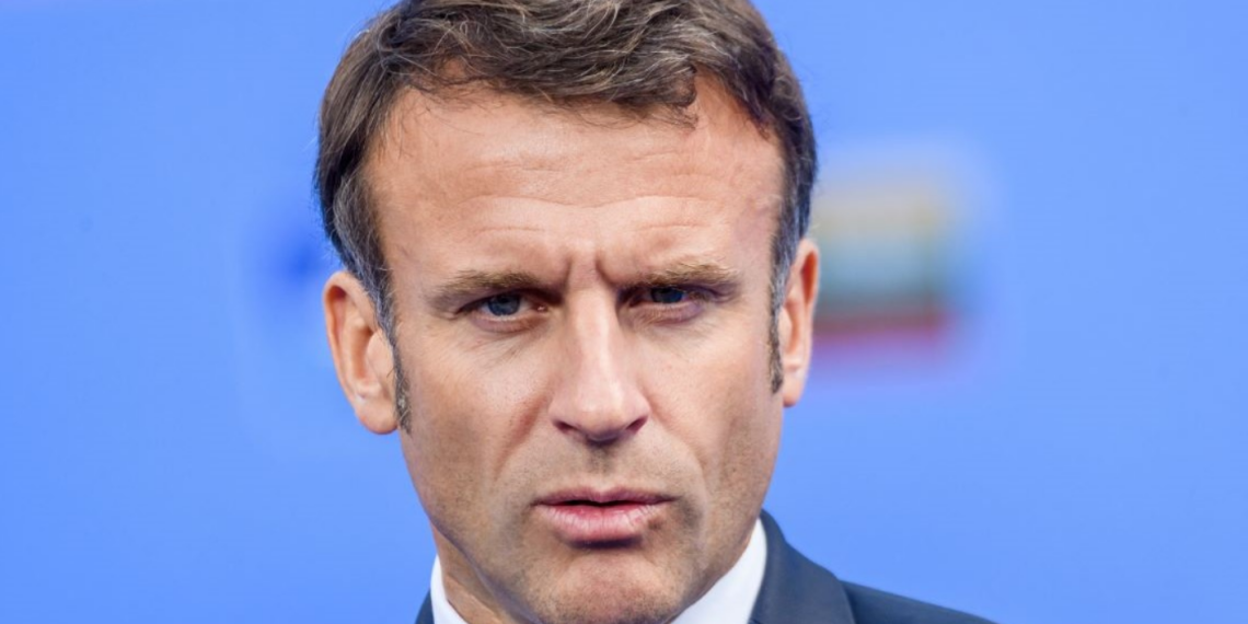 « Si ça ne tenait qu&rsquo;à lui » : ce plan secret qu&rsquo;Emmanuel Macron pourrait mettre en place pour se représenter en 2027
