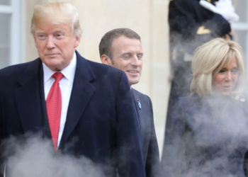 « Elle est en forme ! » : la phrase de Donald Trump à Brigitte Macron qui a créé un malaise diplomatique