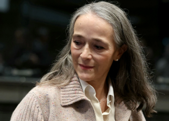Frais d’hôtel de luxe : une information judiciaire ouverte contre la PDG de France Télévisions, Delphine Ernotte-Cunci