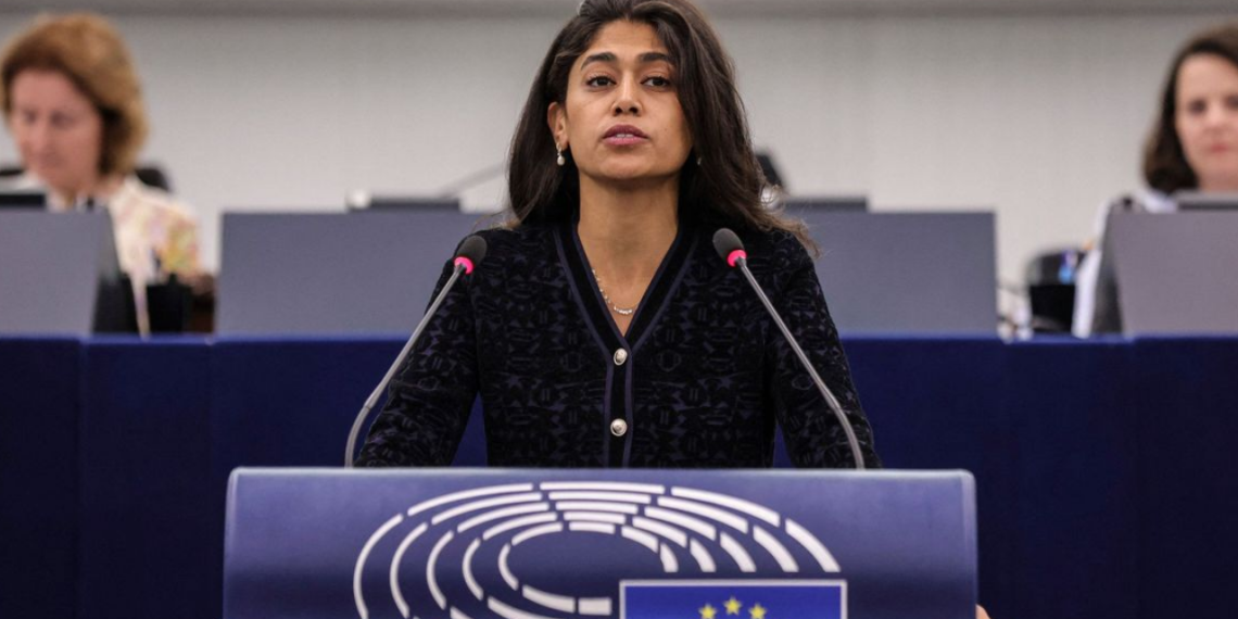 À Lyon, un militant d’extrême droite blessé dans des rixes en marge d’une conférence de Rima Hassan