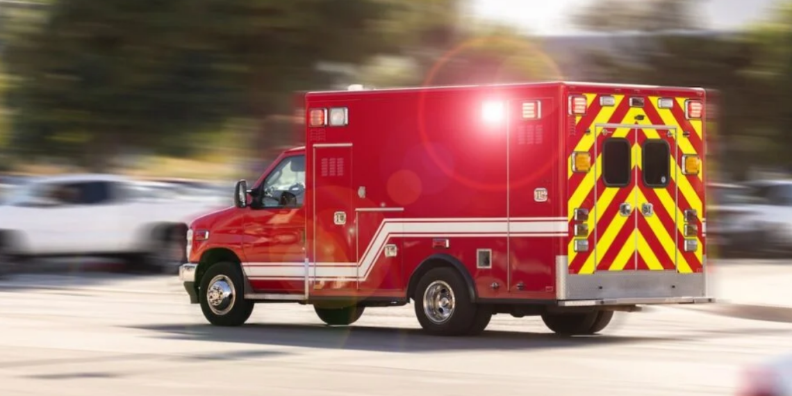 Une fillette de 5 ans fait tomber sa sœur de 21 jours du 4e étage par « jalousie »