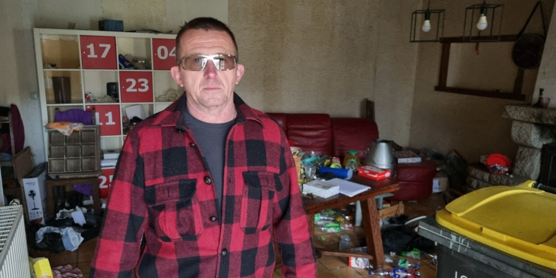 Bretagne : Après un squat de trois ans, il récupère sa maison dans un état lamentable