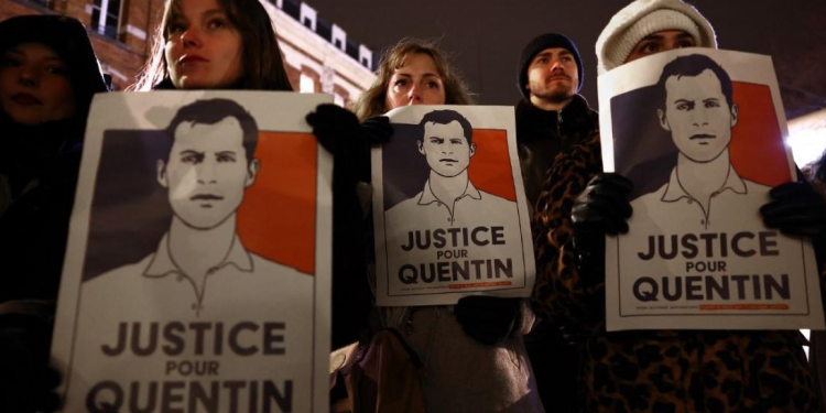 Décès de Quentin Deranque: trois premiers suspects mis en examen dont l'assistant parlementaire de Raphaël Arnault 1 Décès de Quentin Deranque: trois premiers suspects mis en examen dont l'assistant parlementaire de Raphaël Arnault Capture decran 2026 02 19 200855