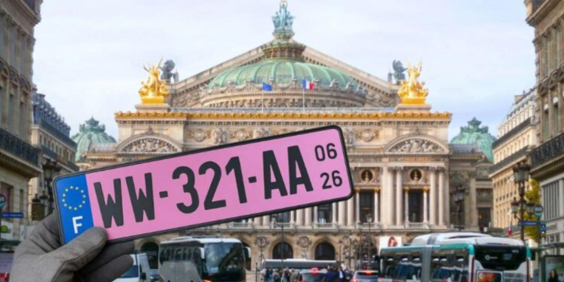Plaques d’immatriculation roses : pourquoi les contrôles se multiplient déjà sur les routes 3 Plaques d’immatriculation roses : pourquoi les contrôles se multiplient déjà sur les routes Plaques d’immatriculation roses : pourquoi les contrôles se multiplient déjà sur les routes
