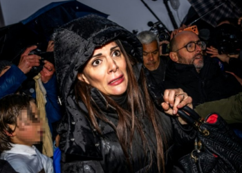 Incendie de Crans-Montana : Jessica Moretti avoue avoir pris la fuite pendant le drame et explique pourquoi 11 Incendie de Crans-Montana : Jessica Moretti avoue avoir pris la fuite pendant le drame et explique pourquoi Incendie de Crans-Montana : Jessica Moretti avoue avoir pris la fuite pendant le drame et explique pourquoi