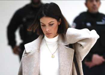 Iris Mittenaere au lit avec son ex-compagnon : la vidéo qui a fait scandale