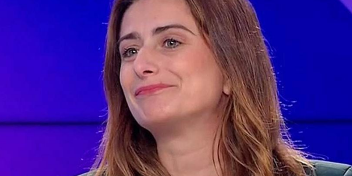 Marine Tondelier déclenche la panique sur France 3 « On n&rsquo;a pas le droit ! L&rsquo;Arcom va encore nous tomber dessus »
