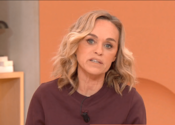 « Qu&rsquo;ils y restent ! » : Cécile de Ménibus s’en prend à Élodie Gossuin, bloquée à Dubaï en famille